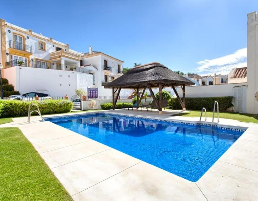 Casa Rosado La Heredia Monte Mayor Golf Wifi Marbella Estepona بينهافيس المظهر الخارجي الصورة