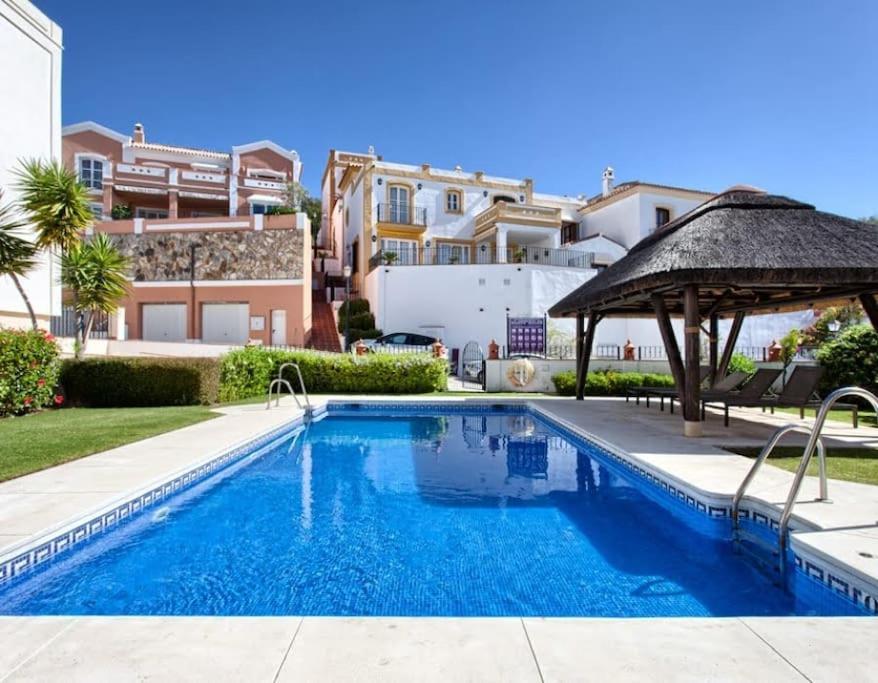 Casa Rosado La Heredia Monte Mayor Golf Wifi Marbella Estepona بينهافيس المظهر الخارجي الصورة